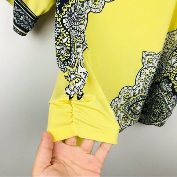 Addition ELLE Plus Size black & yellow  floral scoop neck blouse 1X - Picture 14 of 16